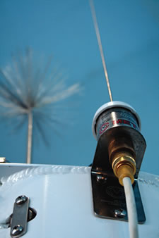 Metz masthead antenna