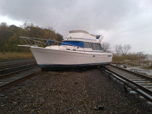 Stay Safe While Saving a Storm-damaged Boat