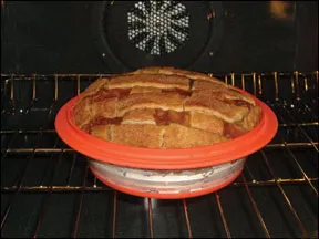 Cookin with Collapsible Bakeware