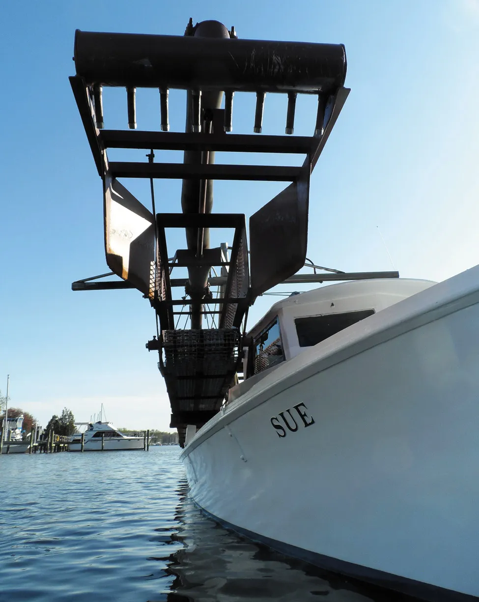 Identifying Fishing Vessels and Right of Way