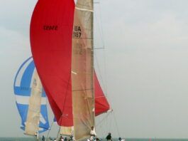 Das Boot's symmetric spinnaker is flying while the boat races downwind at the Fran Byrne Regatta, Aug. 2007. (Photo/ Nick Van Antwerp)