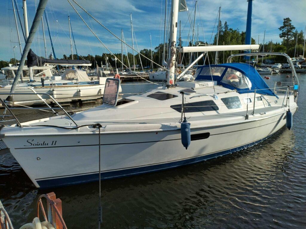 Beneteau 311, Catalina 310 and Hunter 326 Used Boat Comparison