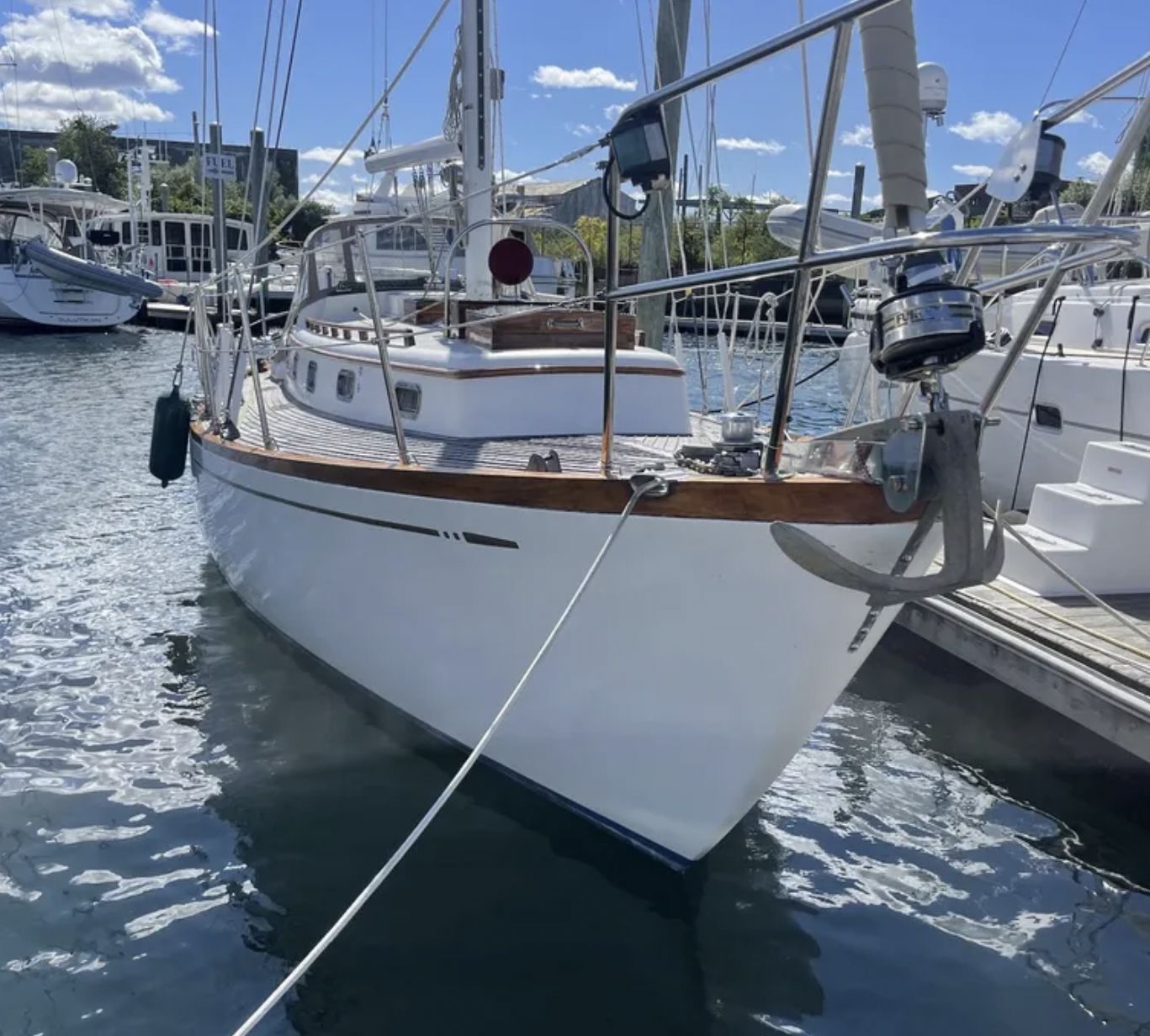 Mason 33 Used Boat Review